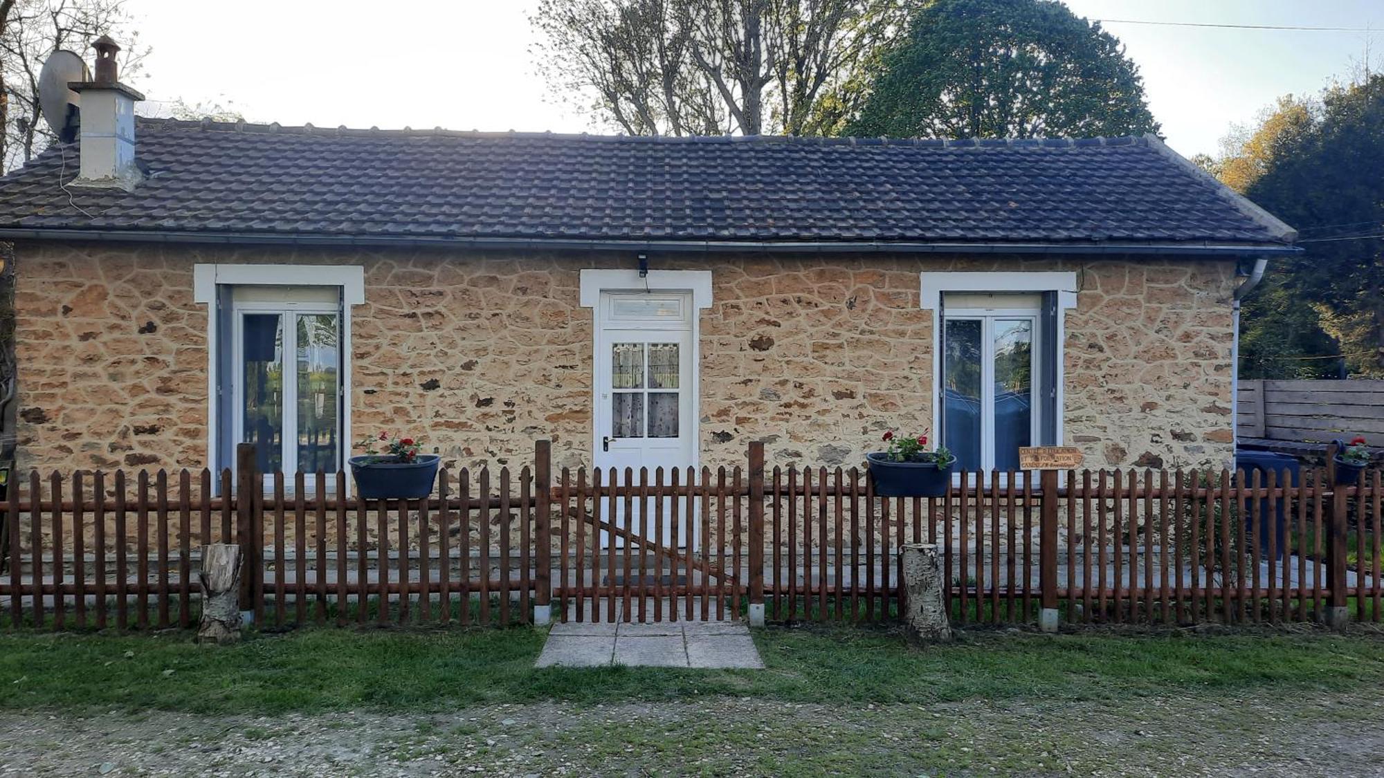 Gite Du Chateau De Chambonnieres Le Plessis-Feu-Aussoux Zewnętrze zdjęcie